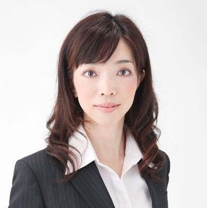 執筆者の河野陽炎さんの写真